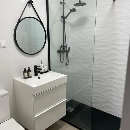 Casa Paixanita - Jacuzzi & Terrace Downtown Olhao