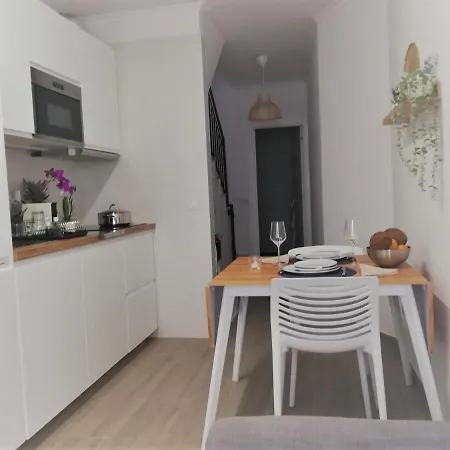 Casa Paixanita - Jacuzzi & Terrace Downtown Holiday home Olhao